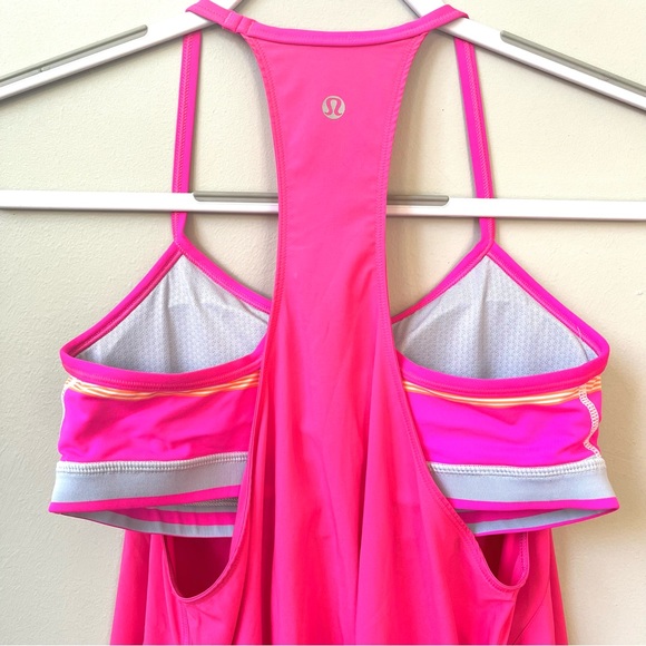 EUC Lululemon Amped Tank Raspberry Glo Multi Stripe Hot Pink Built in Bra - Picture 3 of 5